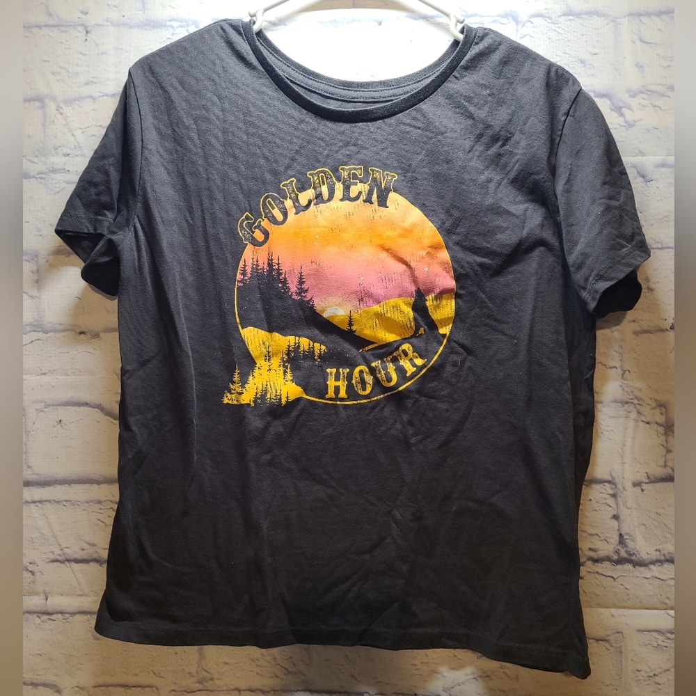 "Golden Hour" tee
